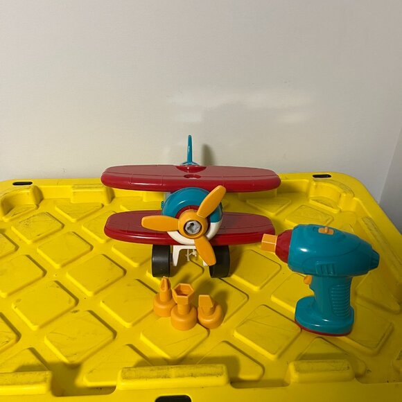 Battat Airplane Take-Apart Airplane Plane Vehicle Building Toy Playset - Picture 2 of 11